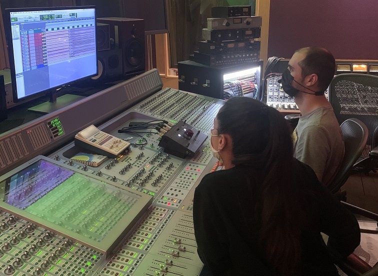 Vision Direct premia con 10.000? a los ganadores de su concurso de jingles
