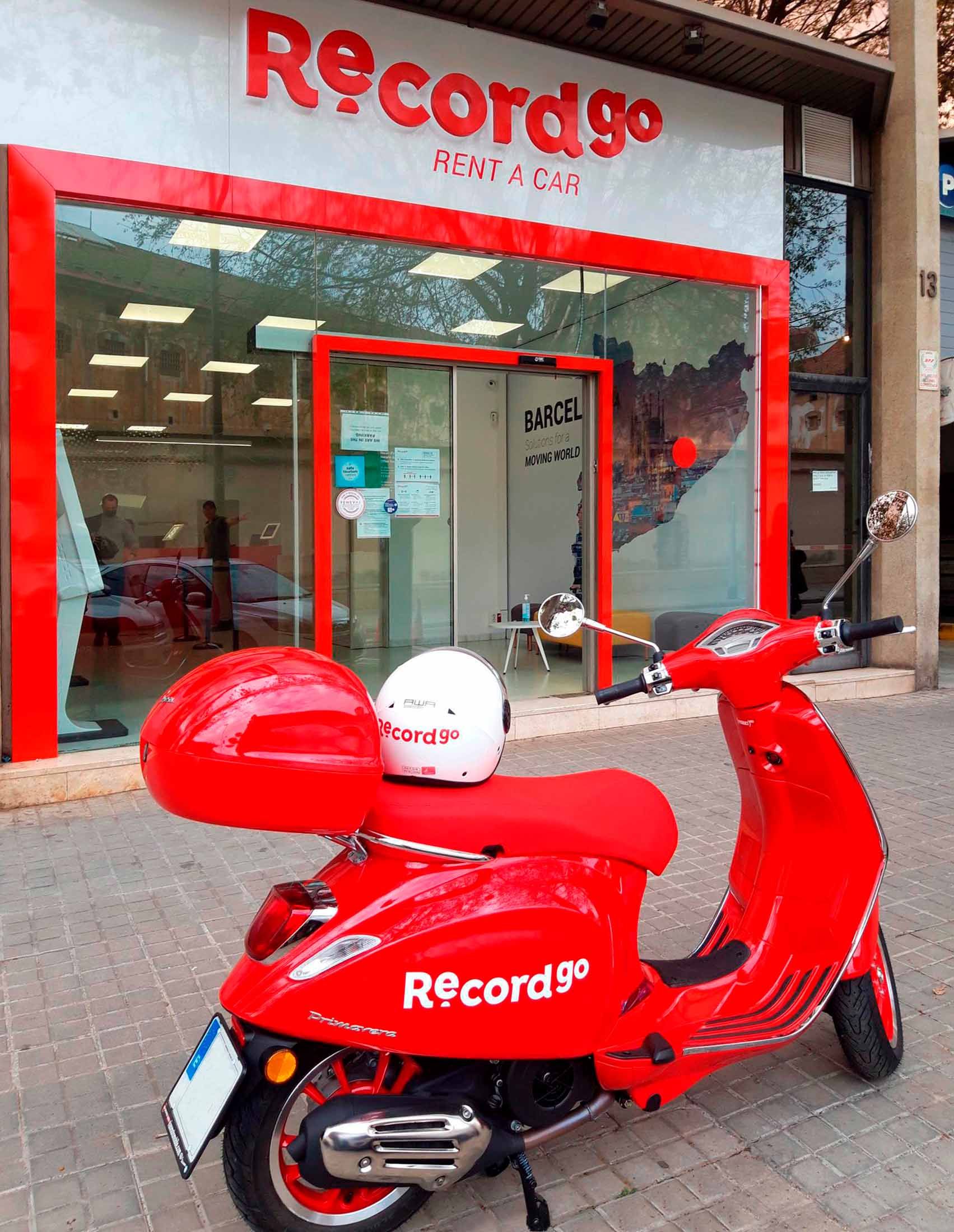 Record go ofrece un nuevo servicio de alquiler de motos 
