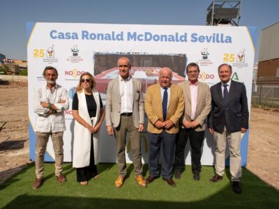 Primera piedra de la Casa Ronald McDonald Sevilla, para alojar a las familias con hijos hospitalizados