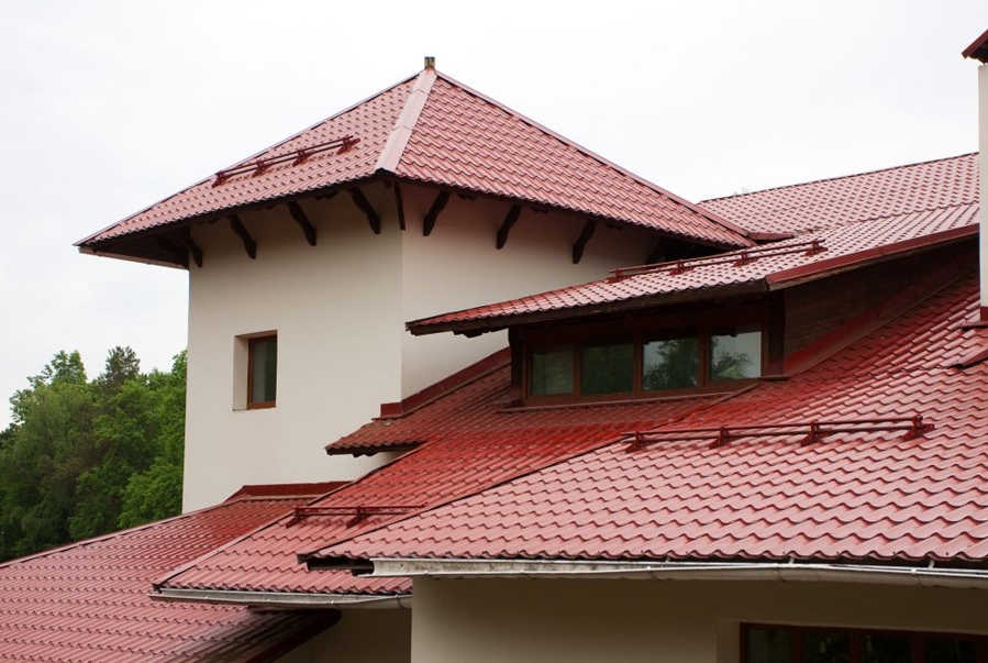 Recubrimiento de tejados: en qué consiste, costes y errores a evitar