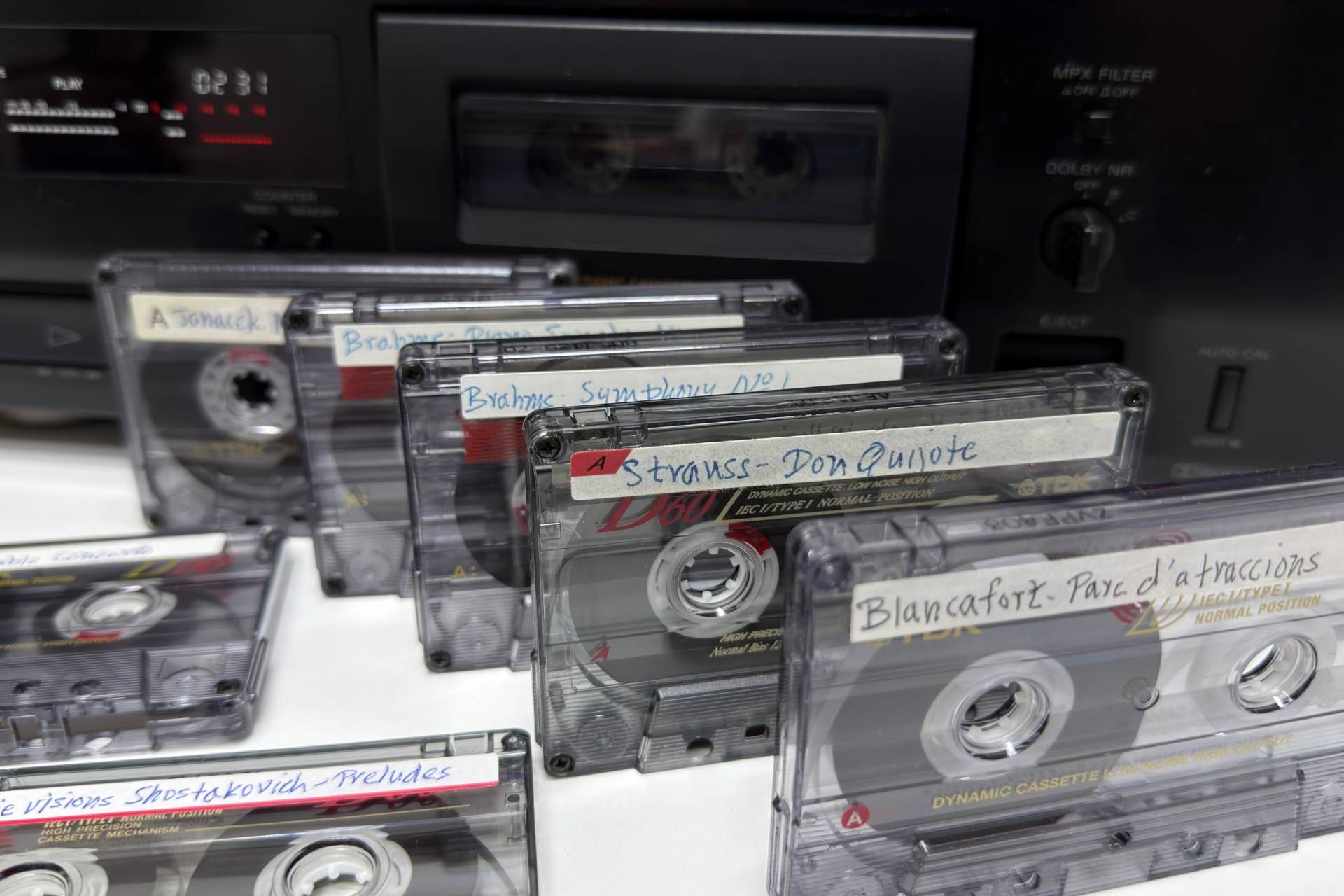 Globamatic Media convierte cintas cassette en archivos digitales para conservar grabaciones antiguas
