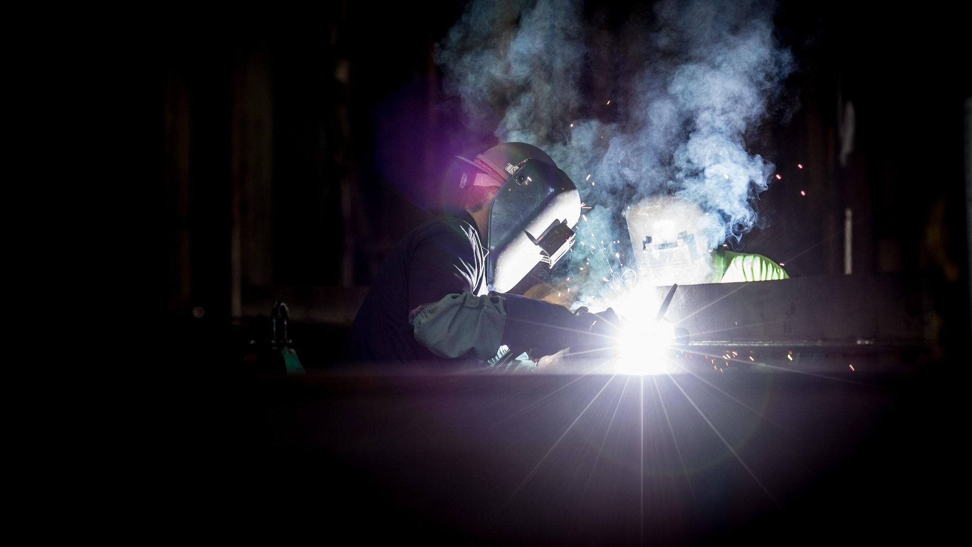 Solda Electric ofrece equipos de soldadura TIG de Lincoln Electric para aplicaciones profesionales